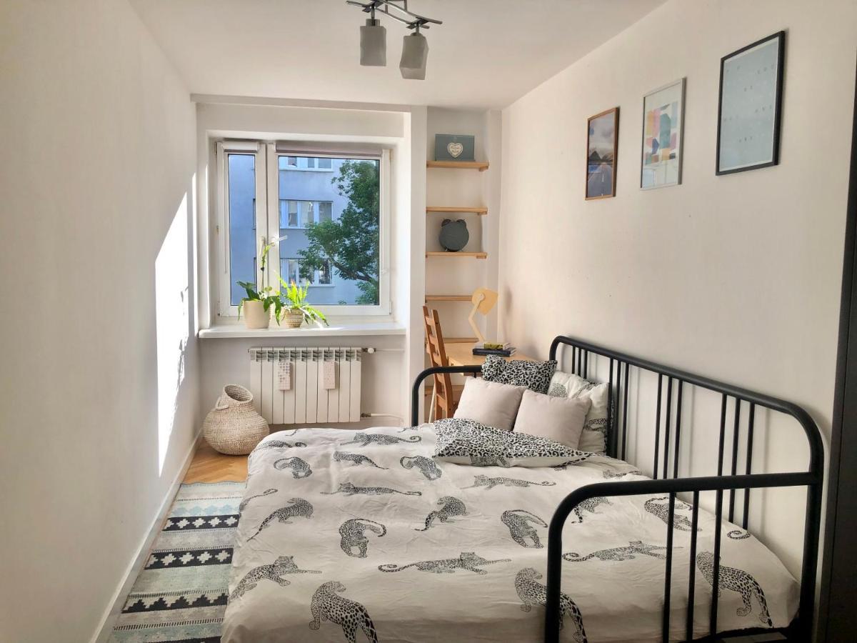 Comfortable And Cosy Apartment 3 Beds-City Center Warsaw Exterior photo